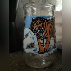 Vintage 90s Welch’s World Wildlife Fund Siberian Tiger Collector Jar #5
